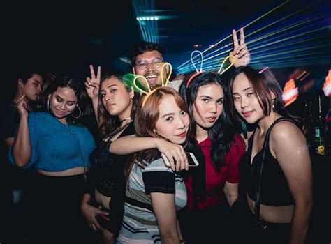 jakarta nightlife.
